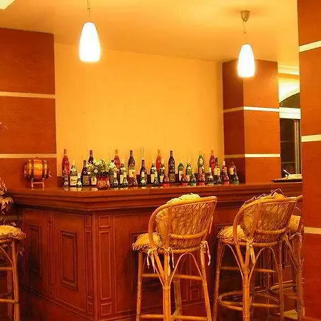 Karen Hotel 3*