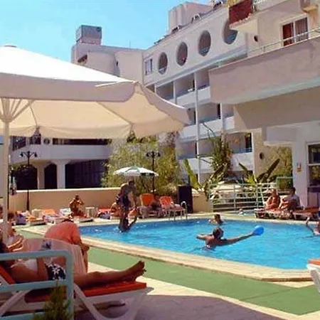 Karen Hotel 3*