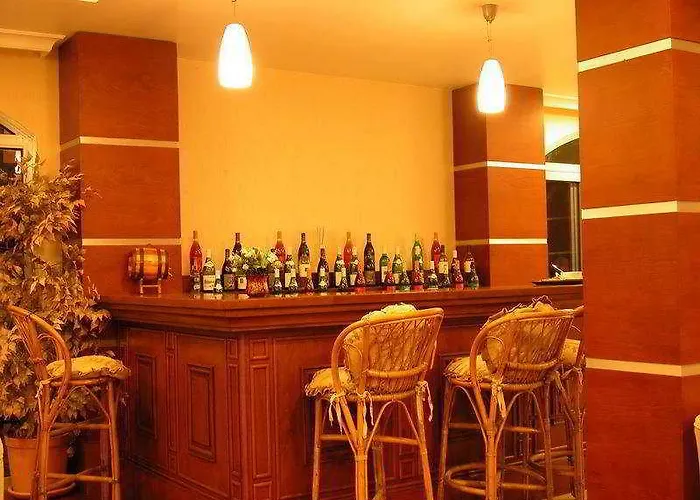 Karen Hotel 3*